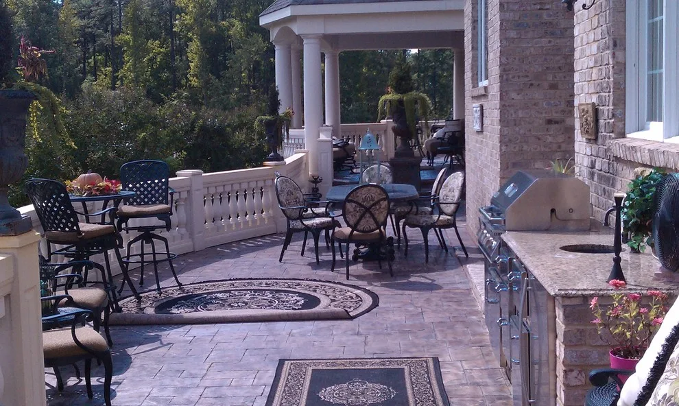 Personalized Porch by Hunt Construction Co., Inc - Photo 2
