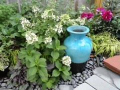 Fun With Color by B. Gardening Landscape Design - Photo 9