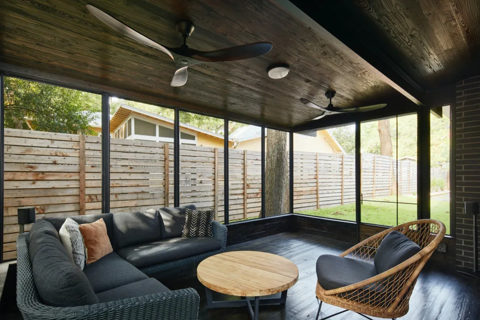 East Austin Carpenters - Photo 11