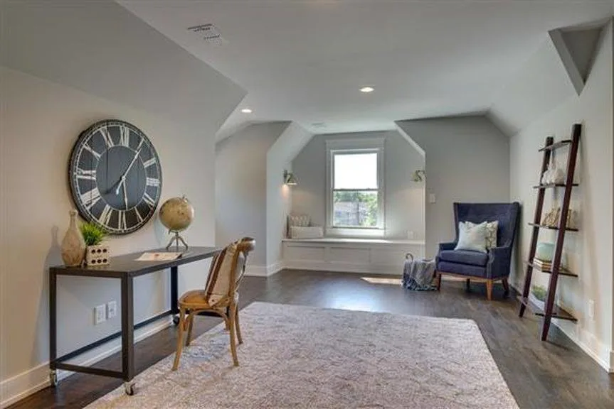 Bespoke White Residence by Vesta And Vulcan Builders LLC - Photo 10