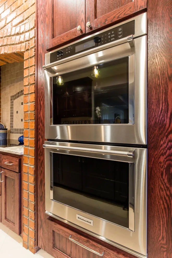 Dalworthington Gardens: Culinary Space by Shawn M Cowdin Construction, LLC - Photo 17
