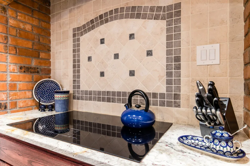 Dalworthington Gardens: Culinary Space by Shawn M Cowdin Construction, LLC - Photo 15