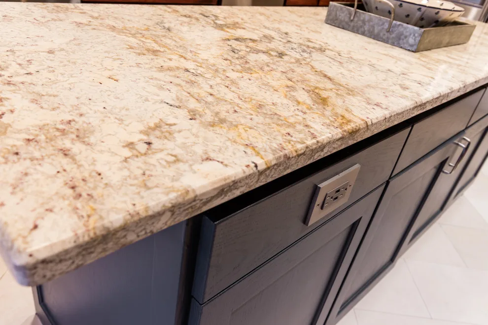 Dalworthington Gardens: Culinary Space by Shawn M Cowdin Construction, LLC - Photo 4