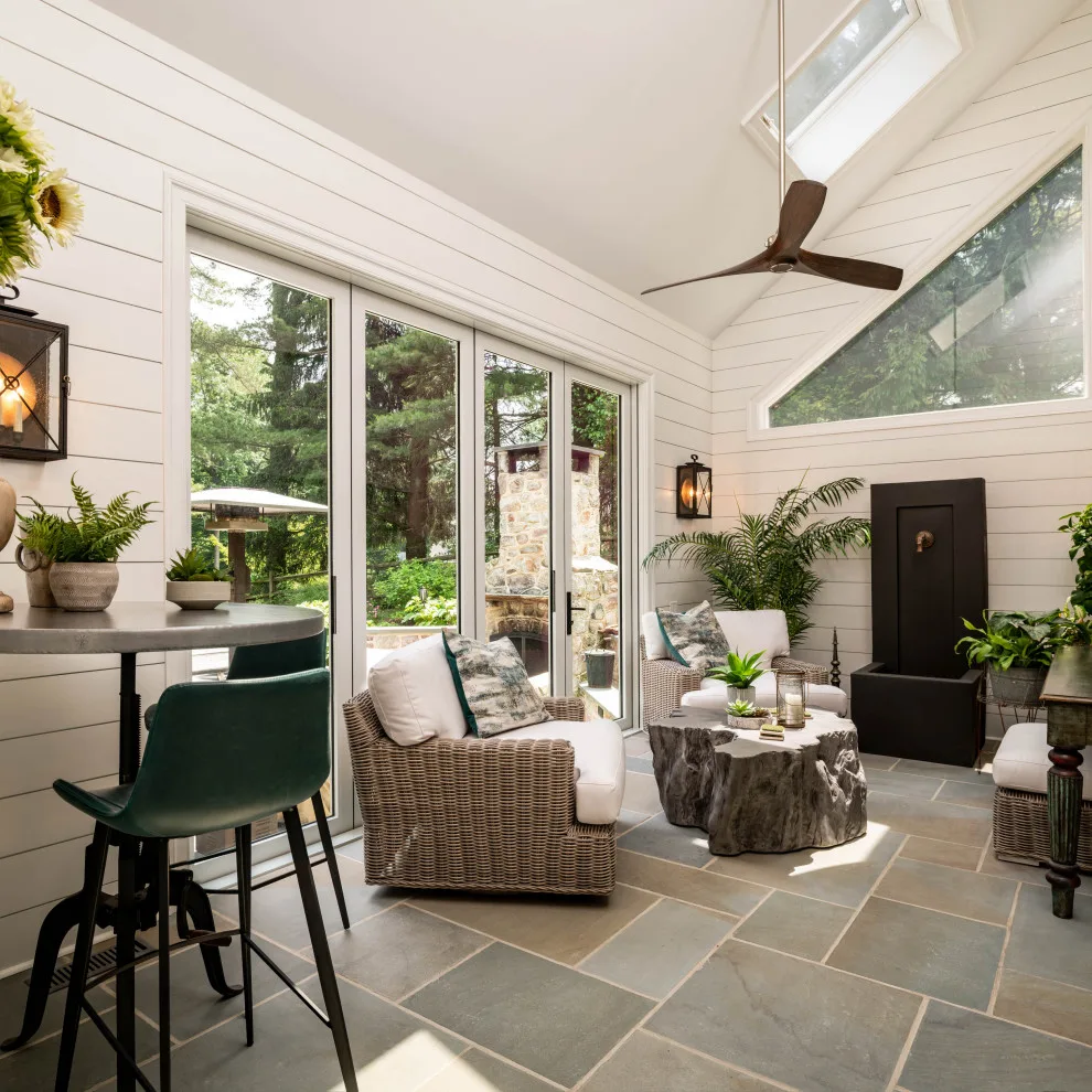 Main Residence Media by Hazley Builders | Architects - Photo 3