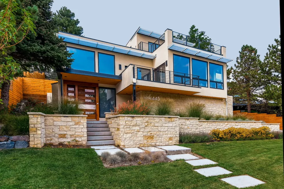 Deck House Home by Rodwin Architecture & Skycastle Construction - Photo 8