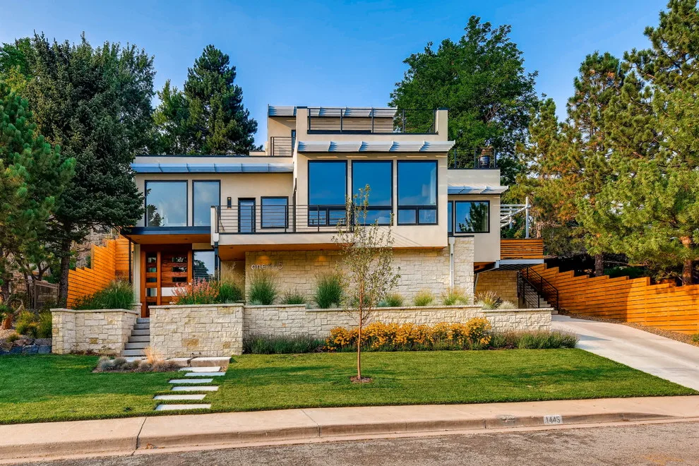 Deck House Home by Rodwin Architecture & Skycastle Construction - Photo 12