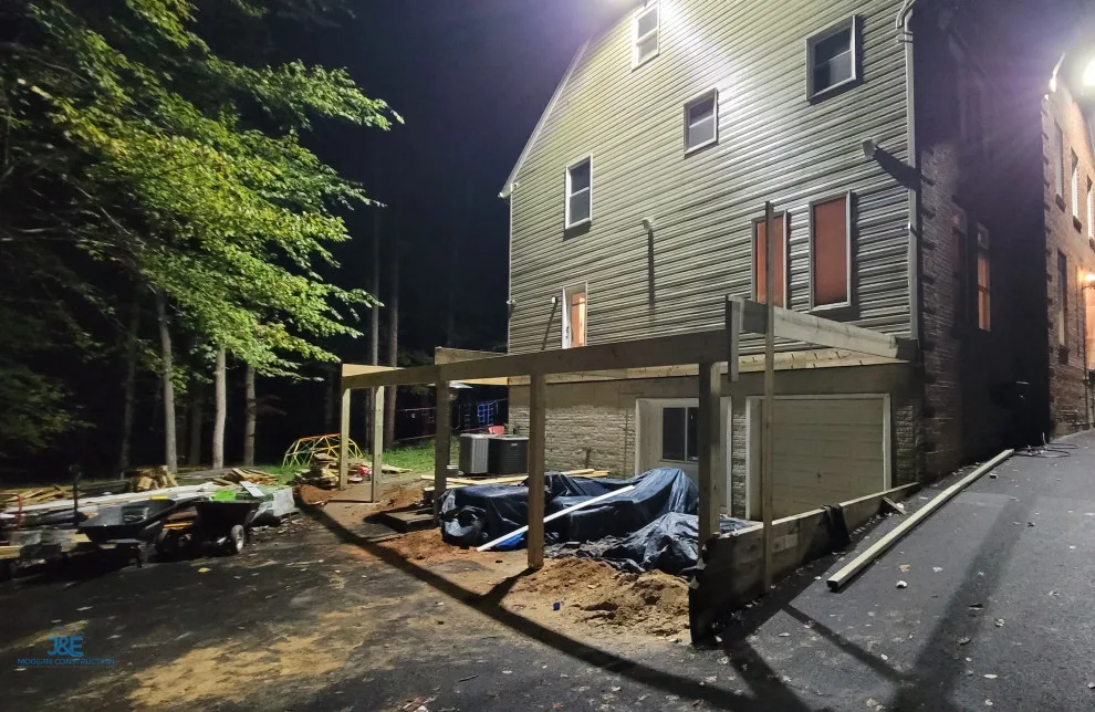 J&E Modern Construction LLC - Photo 9