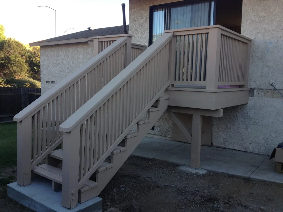 Deck with Spindel Railing in Thousand Oaks by Graham Hallissey Construction - Photo 3