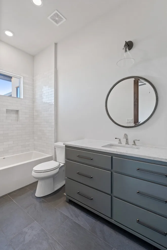 Decker Farms Contemporary Farmhouse by First Choice Custom Builders - Photo 8