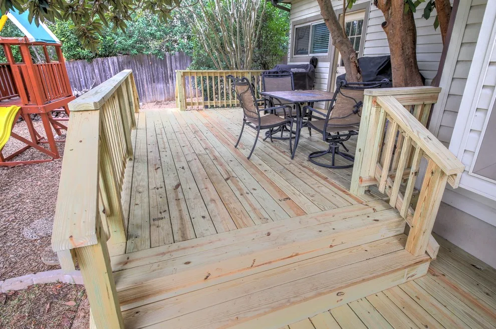 Decks and Patios: Renovation and Construction Projects by Renovate Paint And Design - Photo 5