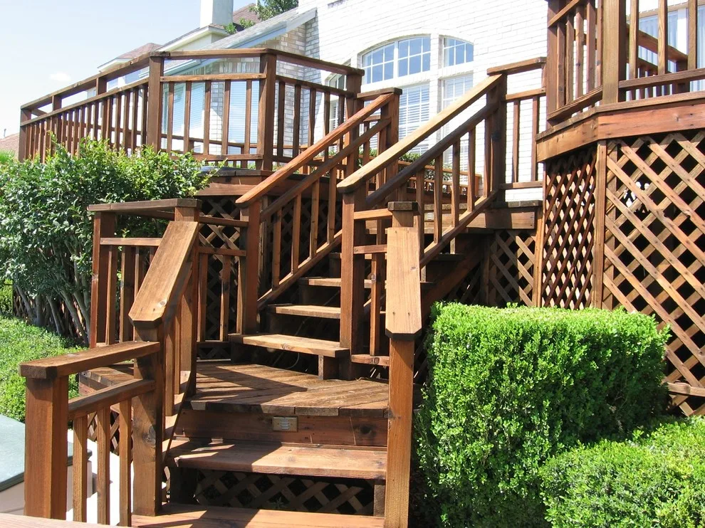 Decks and Patios: Renovation and Construction Projects by Renovate Paint And Design - Photo 7