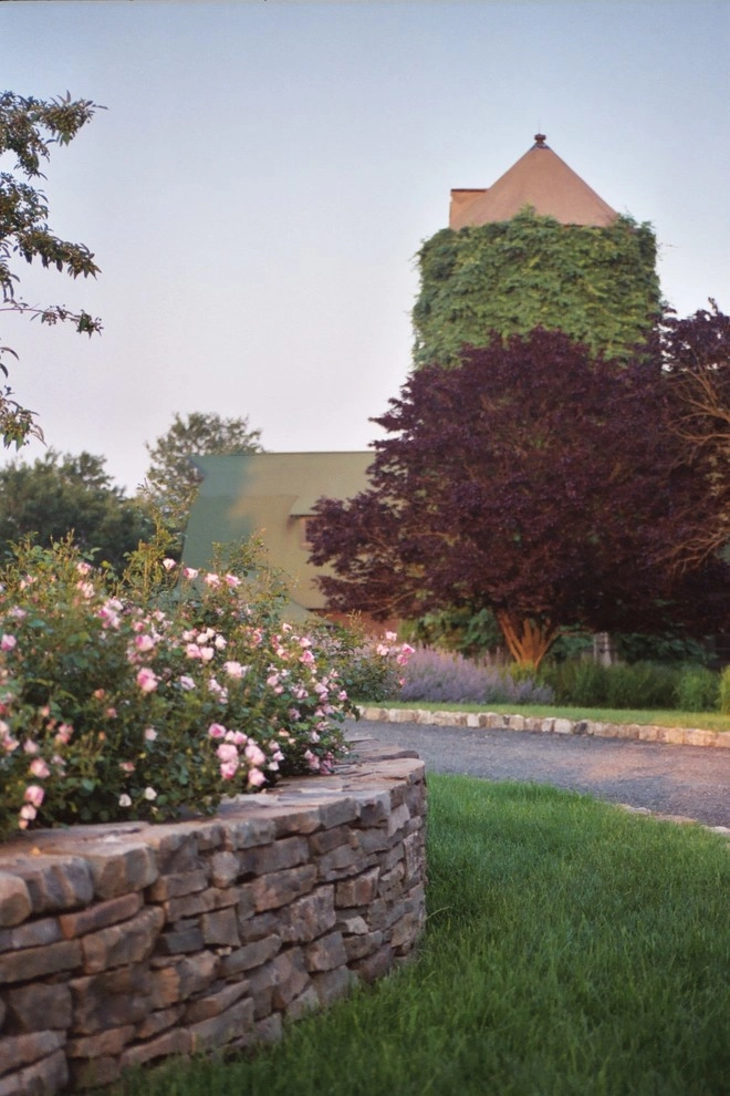 Country Elegance by Back To Nature Home & Garden - Photo 4