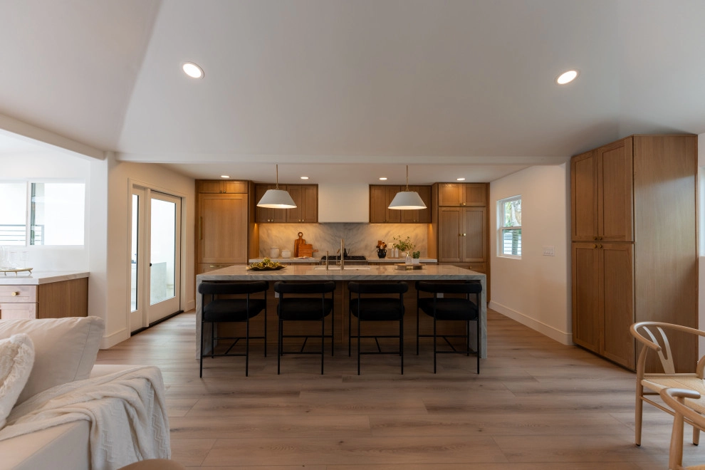 COMPLETE INTERIOR & EXTERIOR HOME RENOVATION by BNC Builders INC. - Photo 23
