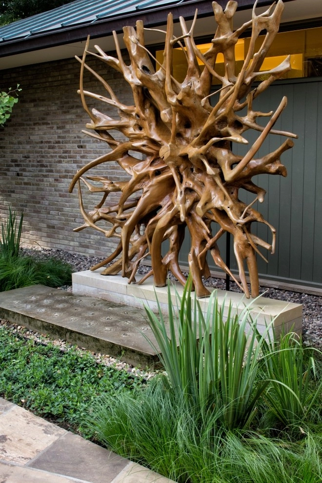 Midcentury Creekside by Studio Outside Landscape Architects - Photo 7