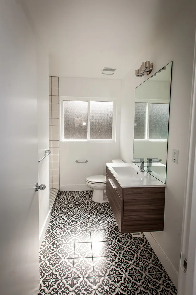 Diana Avenue by DFS Construction Inc. - Photo 26