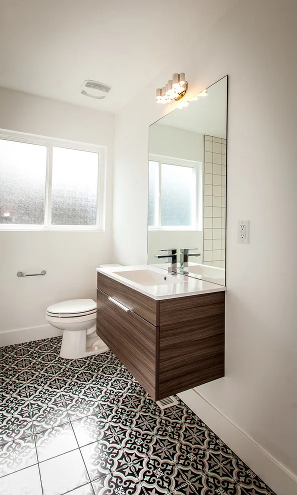 Diana Avenue by DFS Construction Inc. - Photo 14