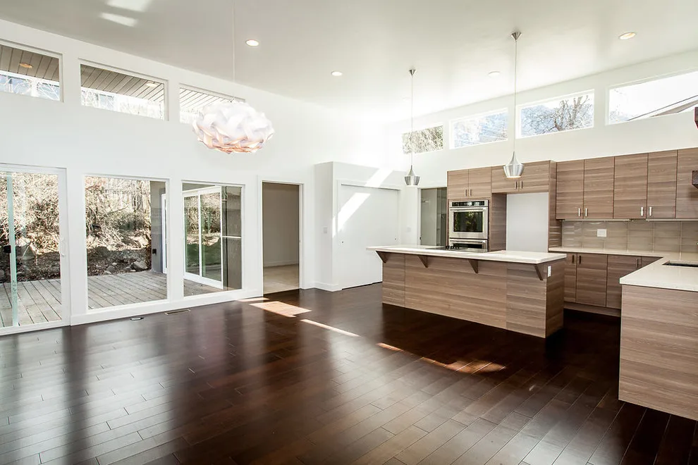 Diana Avenue by DFS Construction Inc. - Photo 9