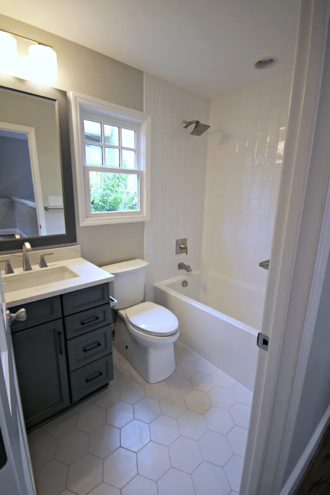 Dilworth Historic District Garage and Upper Suite by Guthmann Construction - Photo 11