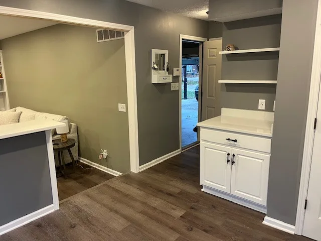 KJ's Construction & Handyman Service, LLC - Photo 2