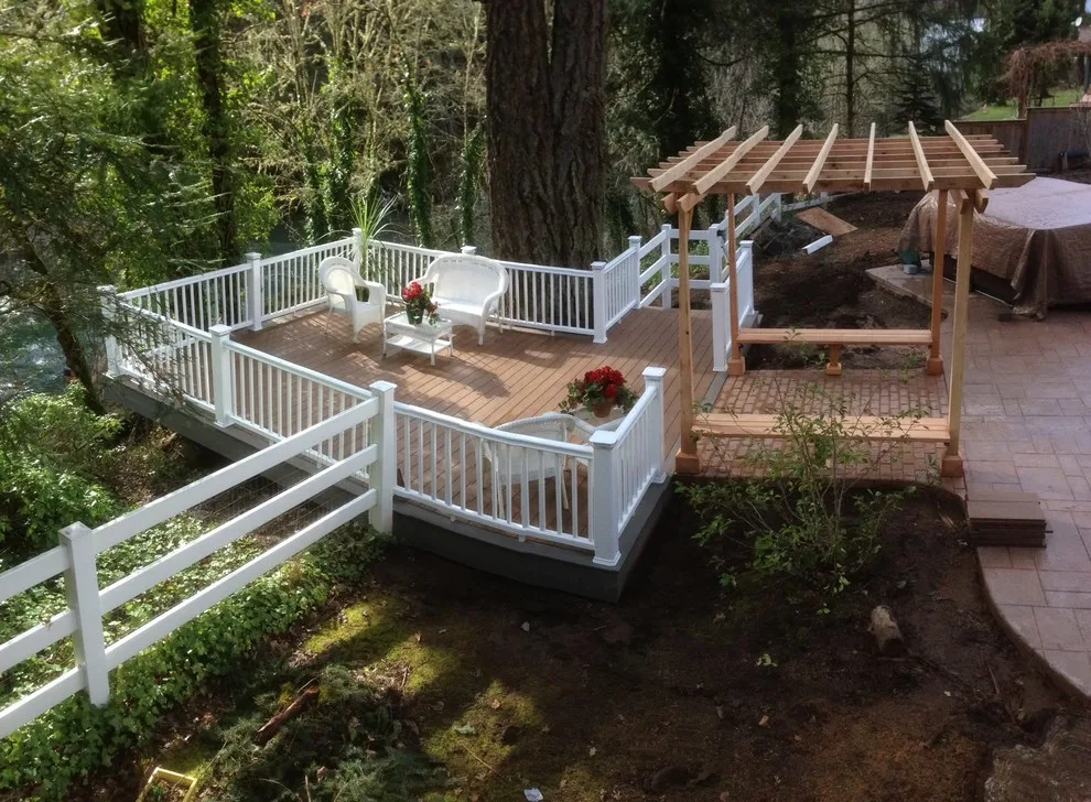 Dorena Platform by Everyday Remodeling - Photo 15