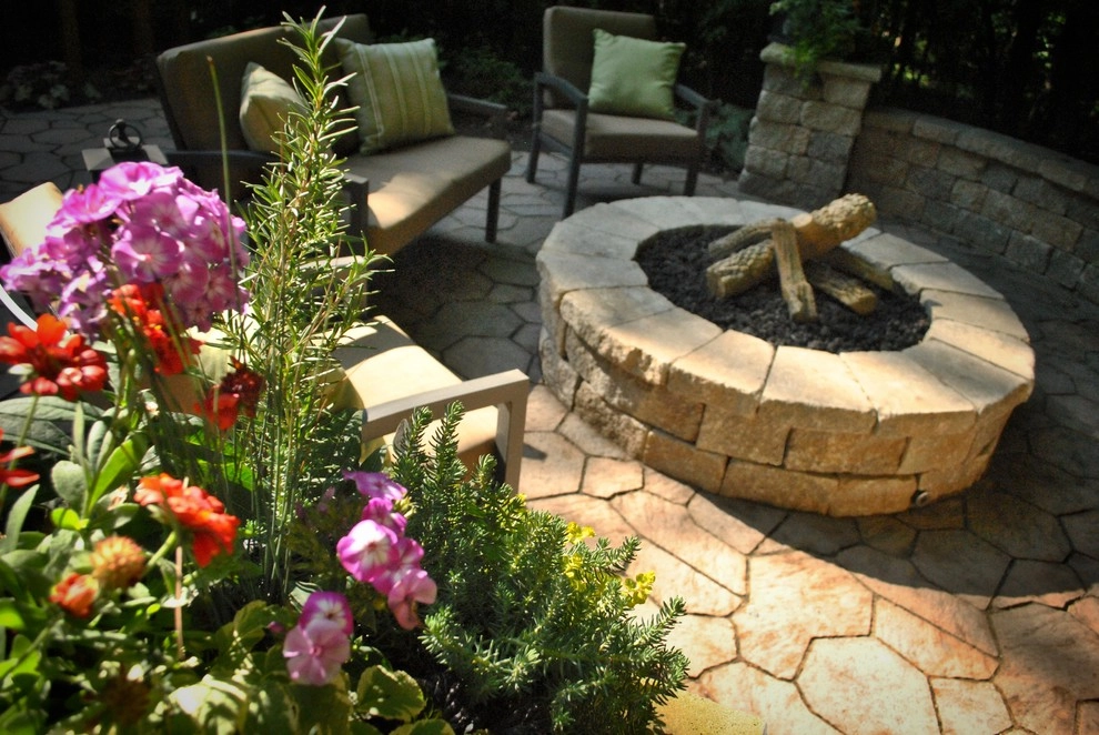 BERGESON by Sundown Gardens - Photo 4