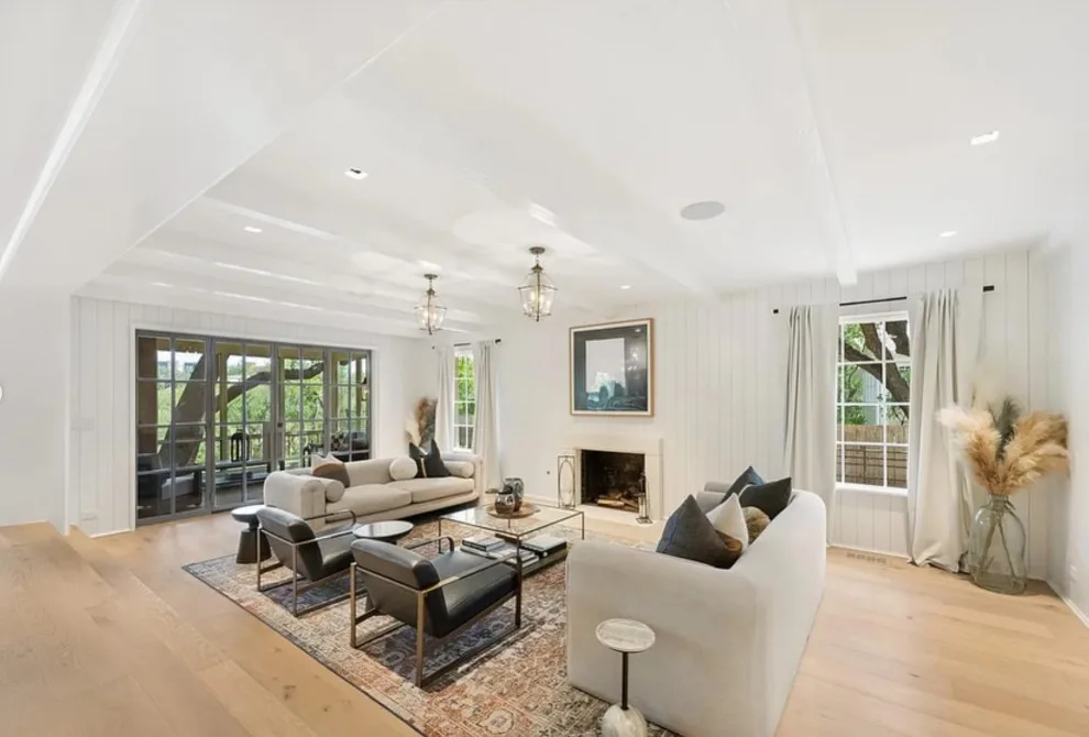 Heritage House by Oak & Iron Construction Group - Photo 5