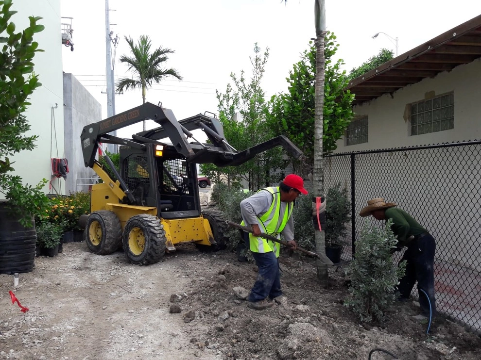 Near MIA by Sunset Gardens Inc. - Photo 18
