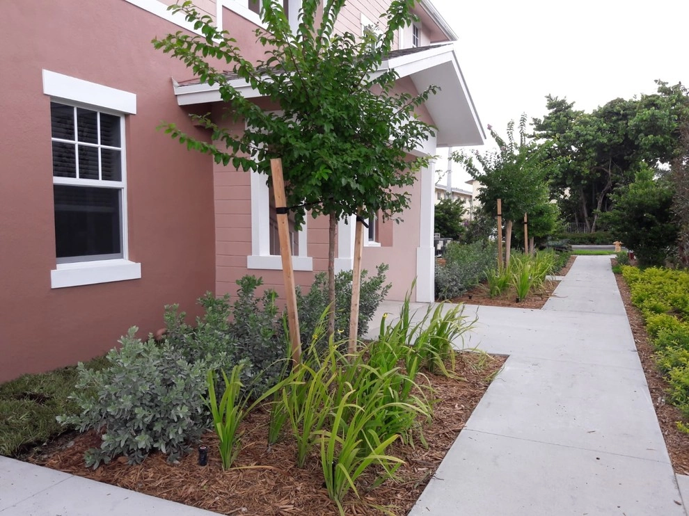 Broward County: Oakland by Sunset Gardens Inc. - Photo 16