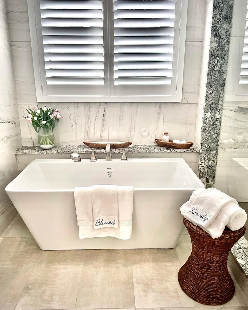 EADS CONSTRUCTION by HillCo Construction & Interior Transformations - Photo 4