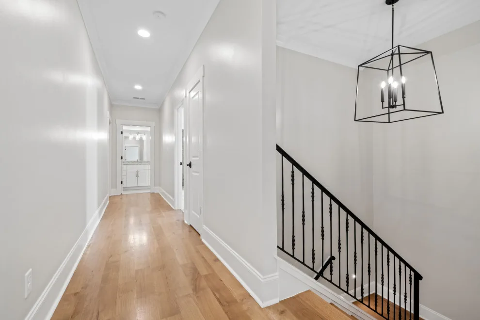 EADS CONSTRUCTION by HillCo Construction & Interior Transformations - Photo 11