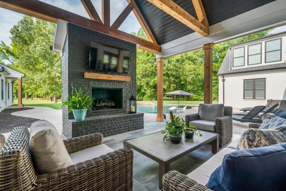 EADS CONSTRUCTION by HillCo Construction & Interior Transformations - Photo 16