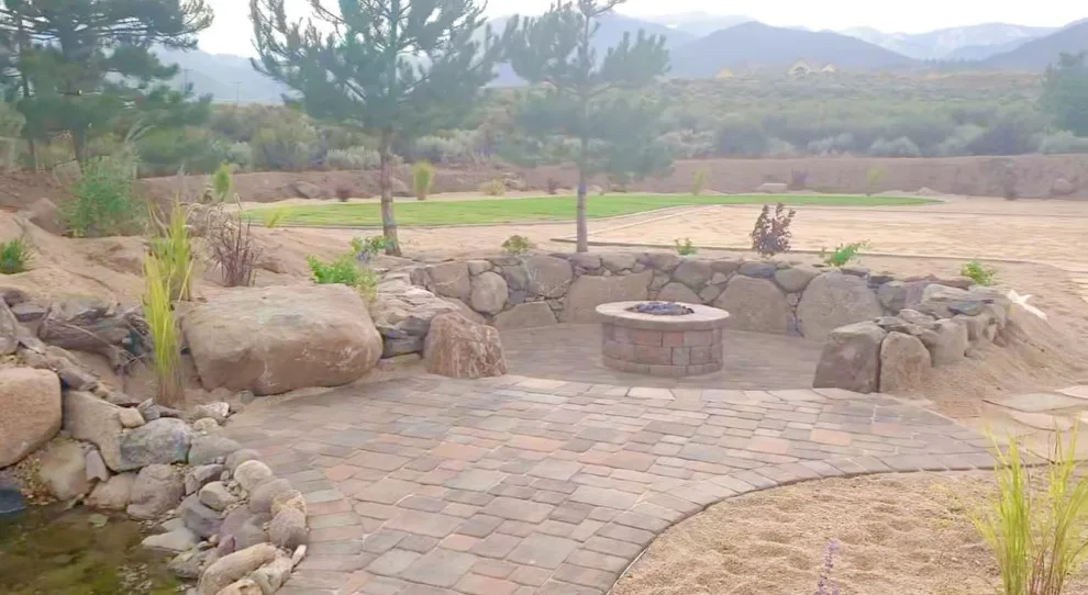 Outdoor Spaces, Paving, Water Features & Spas by ICG Construction & Landscaping - Photo 14