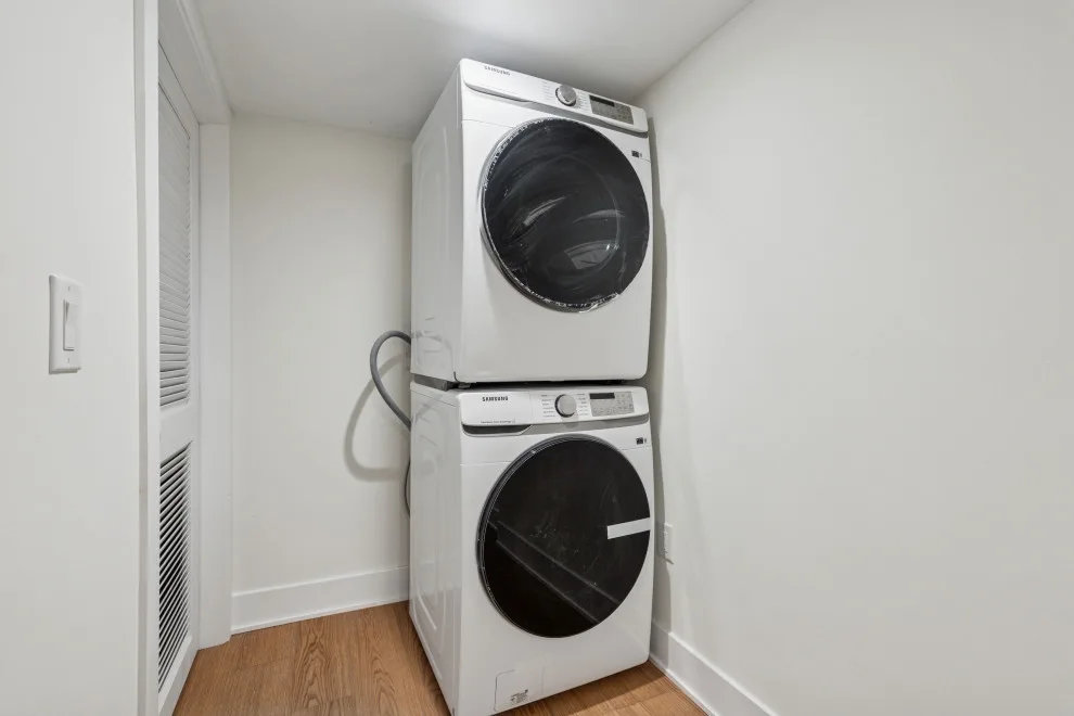 Earl Avenue by Ken Group LLC - Photo 20