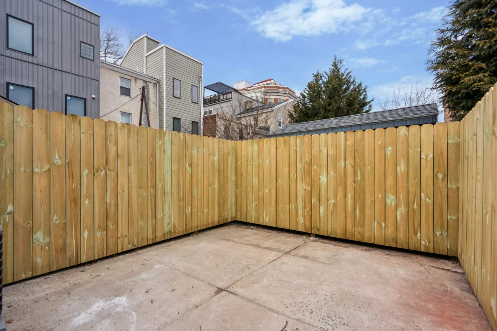 Earl Avenue by Ken Group LLC - Photo 3