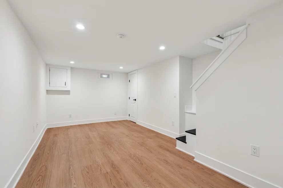 Earl Avenue by Ken Group LLC - Photo 14