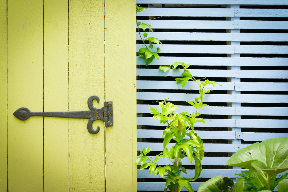 Upcycled Side Yard by Sweet Smiling Landscapes - Photo 4