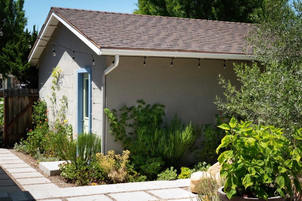 Modern Retreat by Sweet Smiling Landscapes - Photo 11