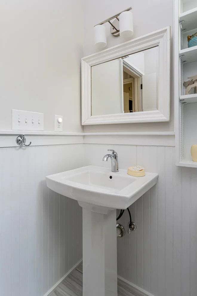 Relaxed Guest Bathroom by Semper Fi Custom Remodeling - Photo 5
