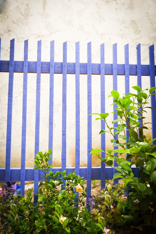 Upcycled Side Yard by Sweet Smiling Landscapes - Photo 16