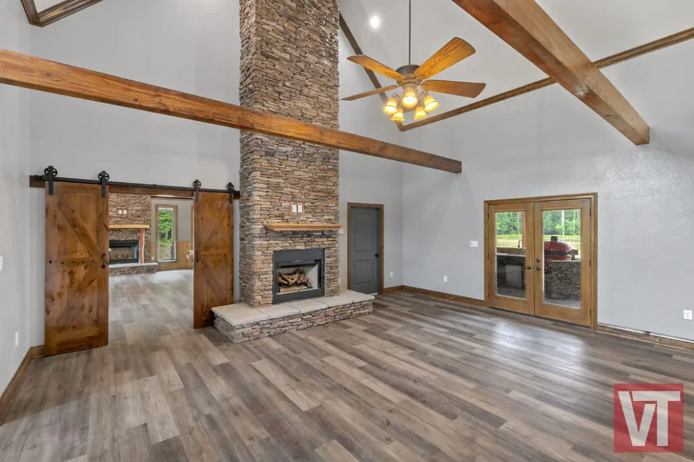 V T Contracting LLC - Photo 9
