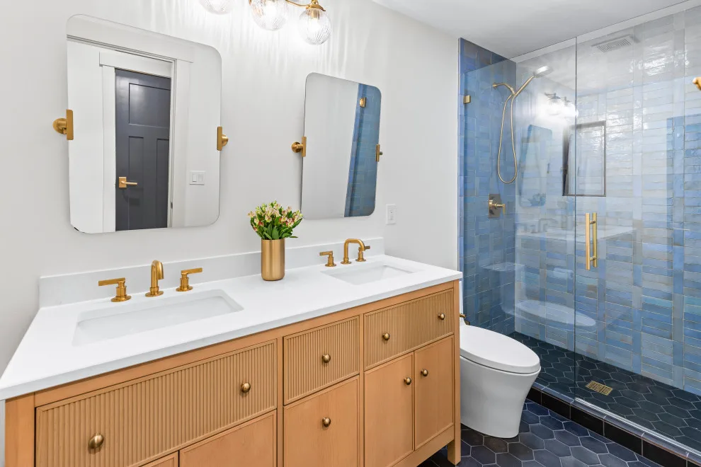 Edmonds Restroom Renovation by Contemporary Quarters - Photo 2