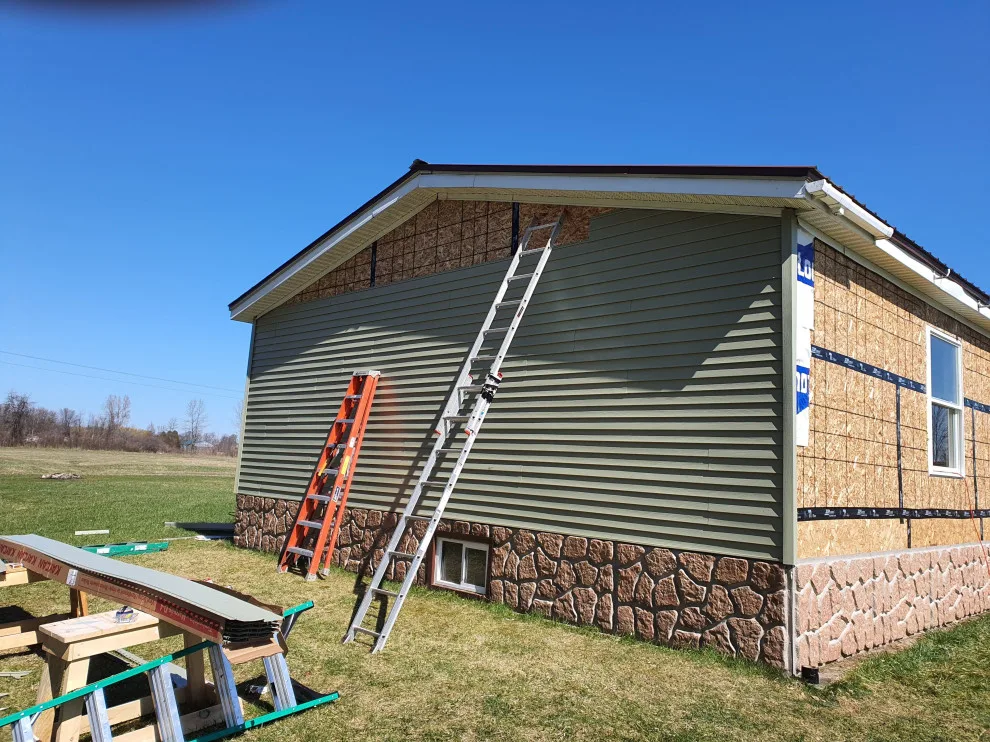 Eelweir siding project by Hills Handyman Services - Photo 5