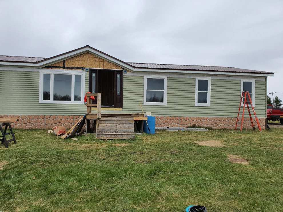 Eelweir siding project by Hills Handyman Services - Photo 17