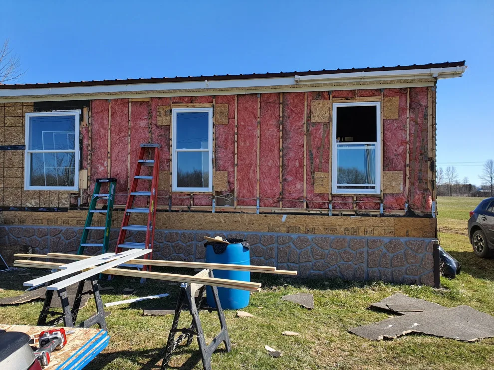 Eelweir siding project by Hills Handyman Services - Photo 10