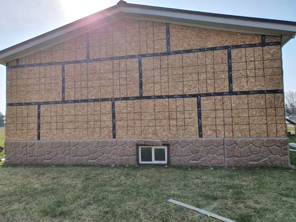 Eelweir siding project by Hills Handyman Services - Photo 11