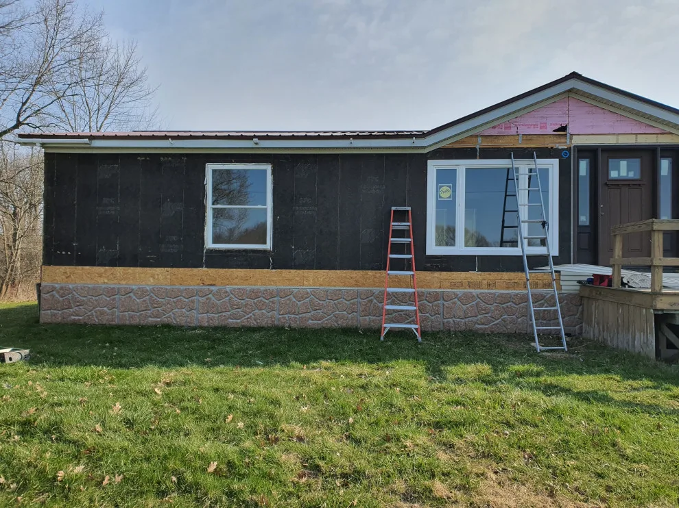 Eelweir siding project by Hills Handyman Services - Photo 13
