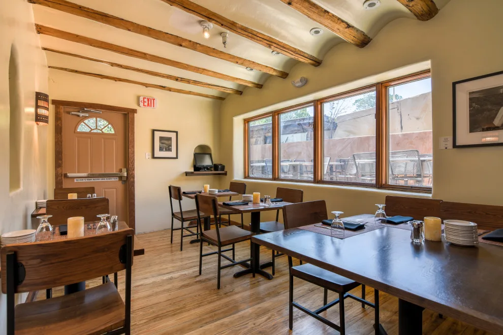 El Farol Eatery by Coyote Development Group LLC - Photo 4