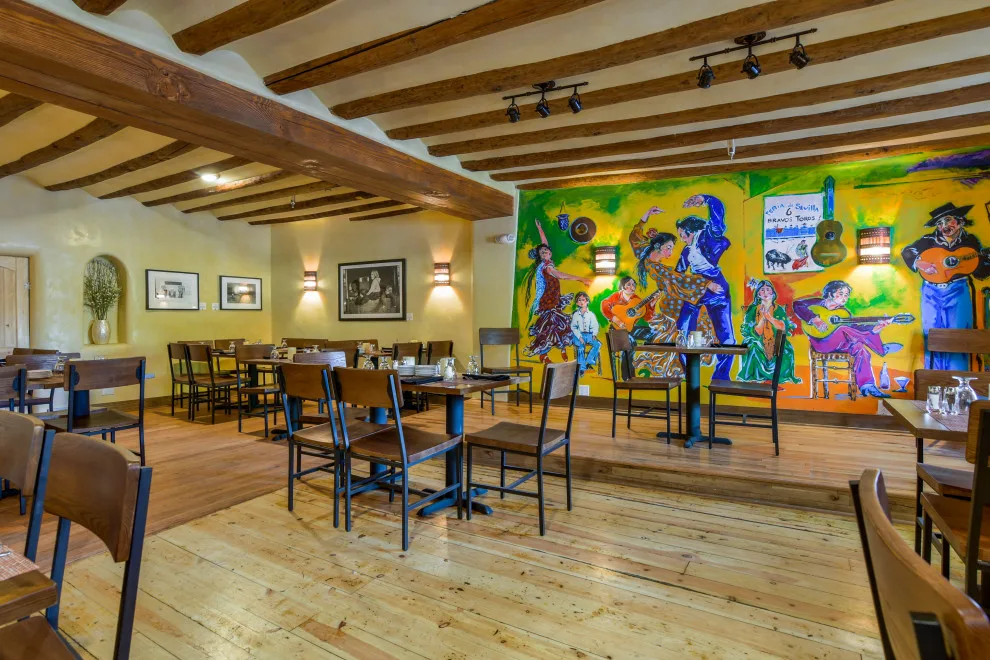 El Farol Eatery by Coyote Development Group LLC - Photo 8
