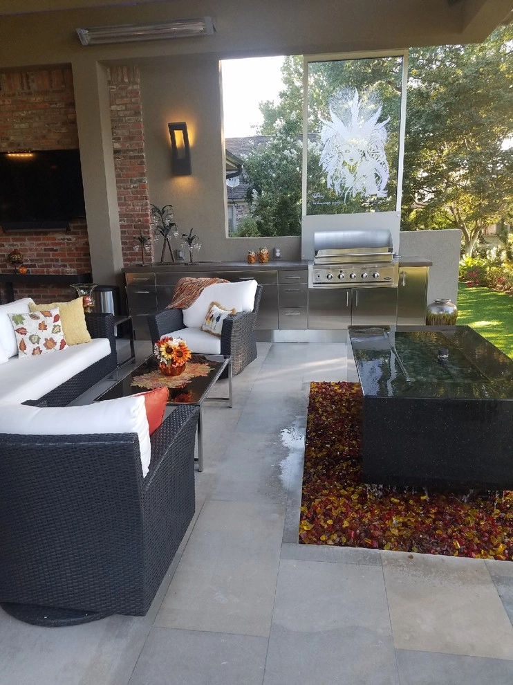 Cantilevered Modern Home by Szafranski Landscape Architecture - Photo 3