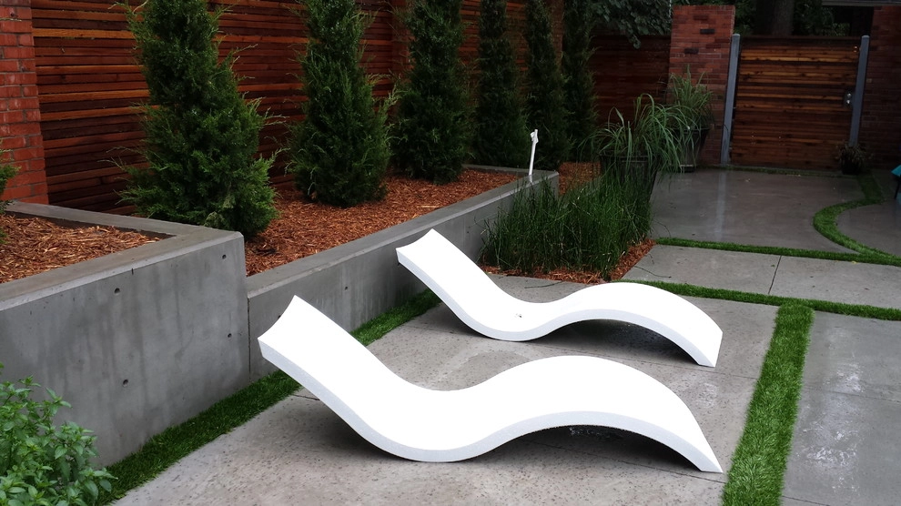 Midtown Modern by Szafranski Landscape Architecture - Photo 2